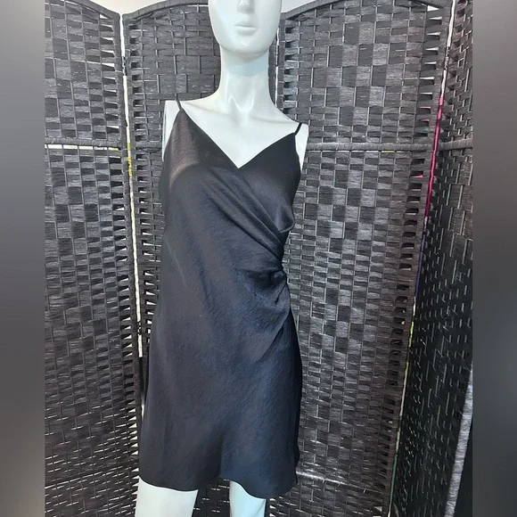 Wilfred Black scenery mini size small MSRP 110 NWT - Picture 3 of 13